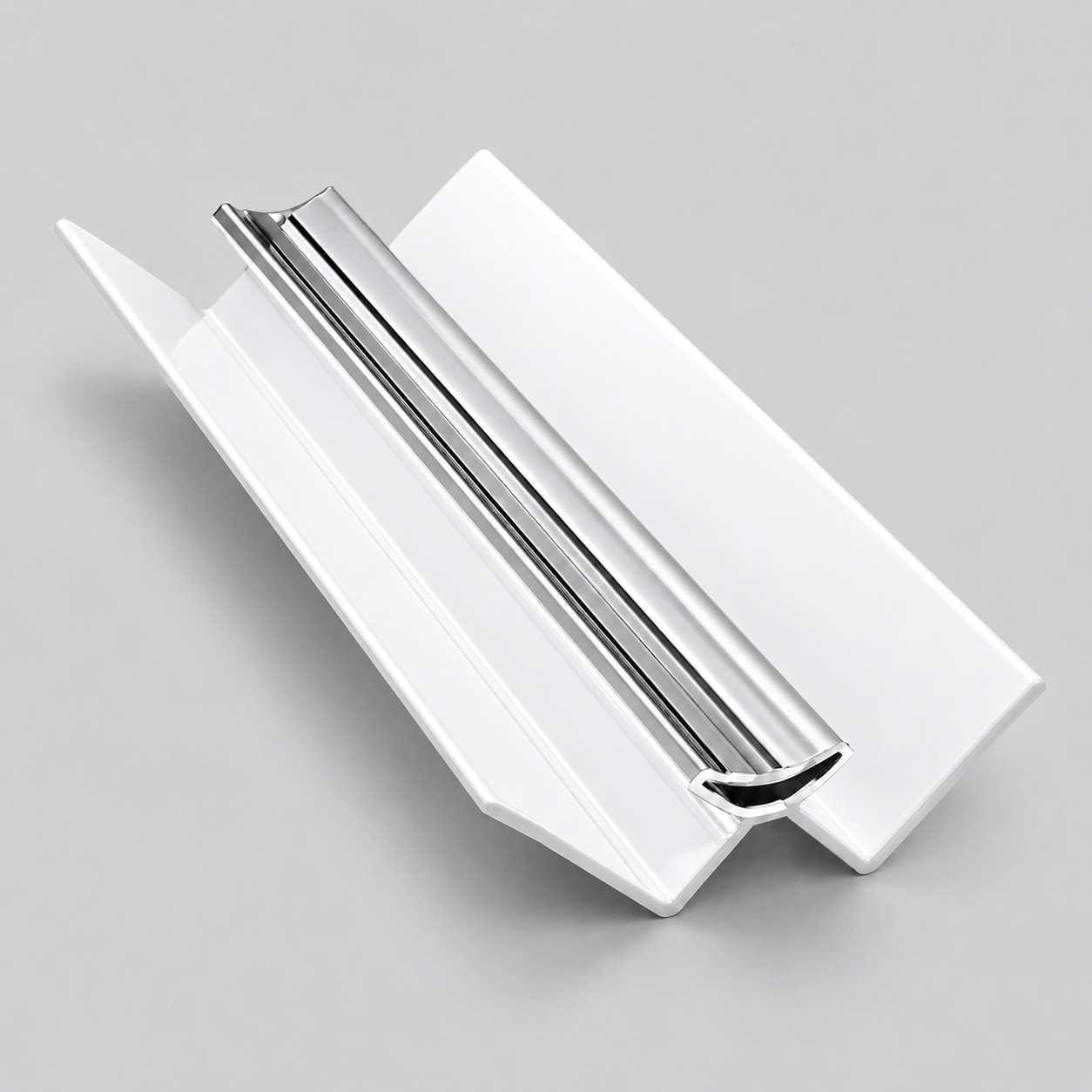 Internal corner PVC wall panel trim 8mm - chrome